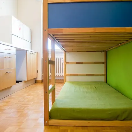 Pisanello Upper Apartament *